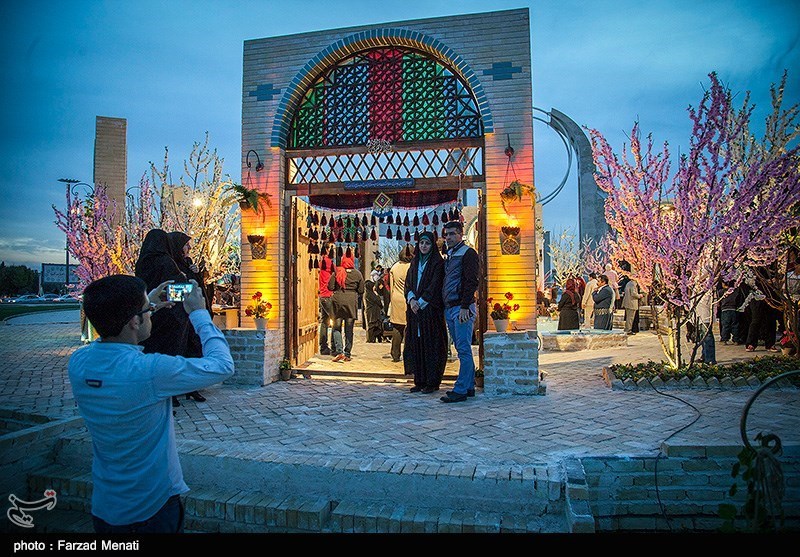 اقامت یک میلیون و 920 هزار گردشگر نوروزی در استان کرمانشاه