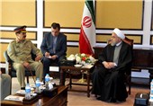 روحانی: کشورهای اسلامی در برابر تروریست‌ها متحد شوند/ شریف: به زودی شاهد تحول در امنیت مرزهای ایران وپاکستان خواهیم بود