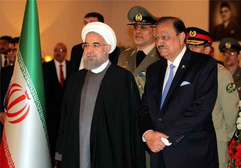 دوره پساتحریم فرصتی مناسب برای توسعه همکاری‌های تهران و اسلام‌آباد است