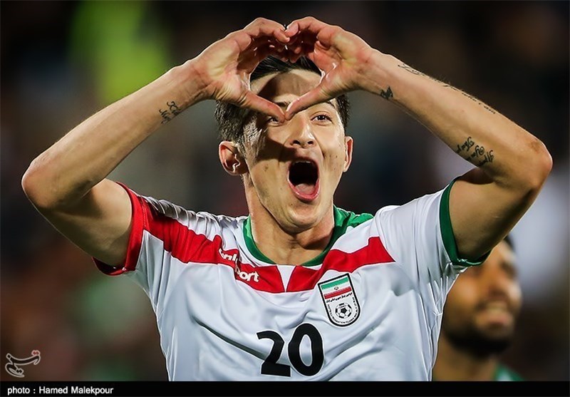 آزمون: درباره بازی‌های تیم ملی با روحانی صحبت می‌کنم/ صعود به جام جهانی برای او مهم است