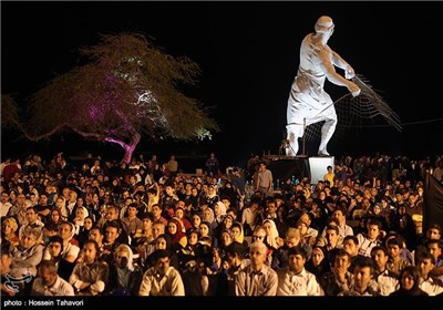 مسافران نوروزی در جزیره کیش