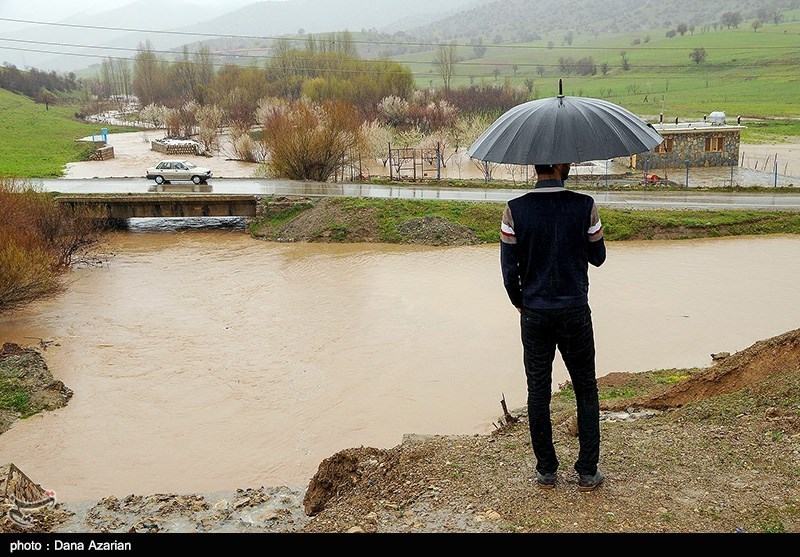 آماده‌باش هلال احمر در پی بارش باران شدید در کرمانشاه؛ 21 پایگاه ثابت و سیار در آمادگی کامل قرار دارد