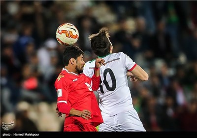 دیدار تیم‌های ملی فوتبال ایران و عمان