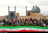 میدان جهانی امام (ره) اصفهان پیشانی میراث فرهنگی کشور است
