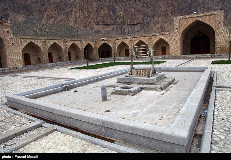 بازدید از آثار باستانی استان کرمانشاه در روز 5 مردادماه رایگان شد