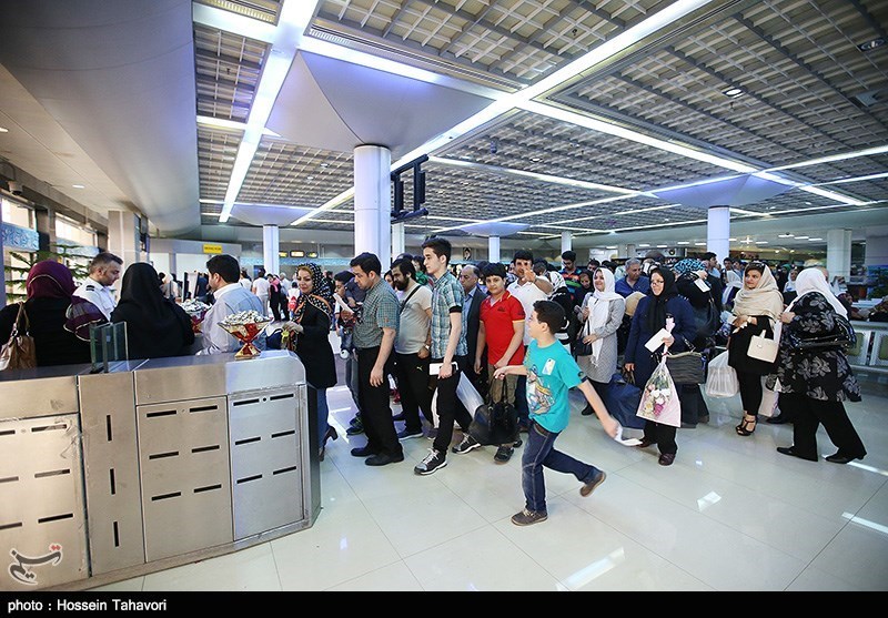 12 Free Flights Return Iranians from Turkey