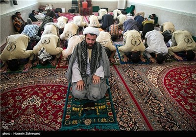نماز ظهر و عصر گروه جهادی علمدار