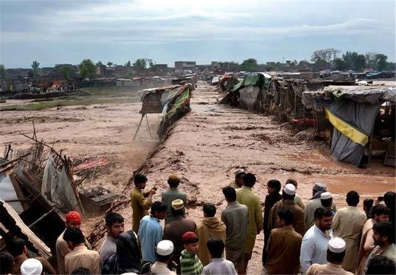آمار جان باختگان پاکستانی به دلیل بارش‌های باران به 71 نفر افزایش یافت + عکس