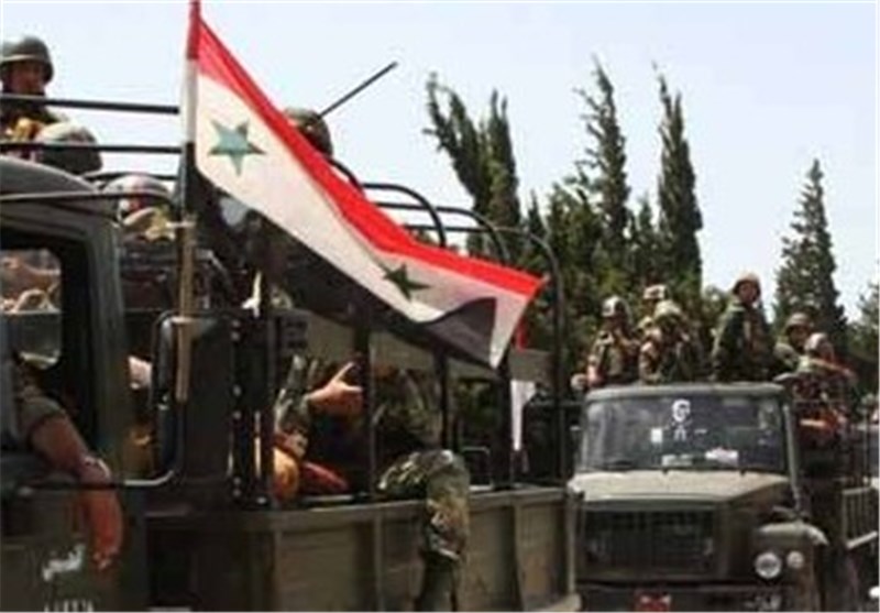 Syrian Army Battles Militants Near Aleppo, City Areas Shelled