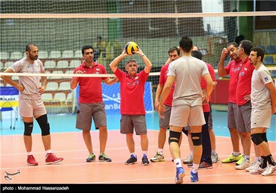 Lozano Starts Coaching Iranian National Volleyball Team