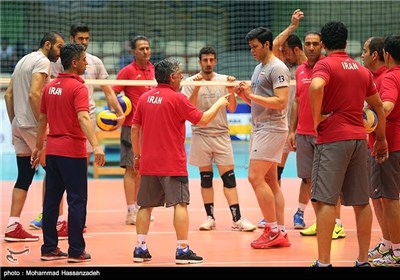 Lozano Starts Coaching Iranian National Volleyball Team