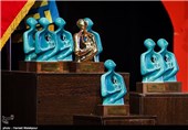 تندیس‌های چهره سال هنر انقلاب اسلامی