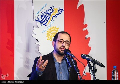 سخنرانی فاضل نظری دبیر انتخاب چهره سال هنر انقلاب اسلامی