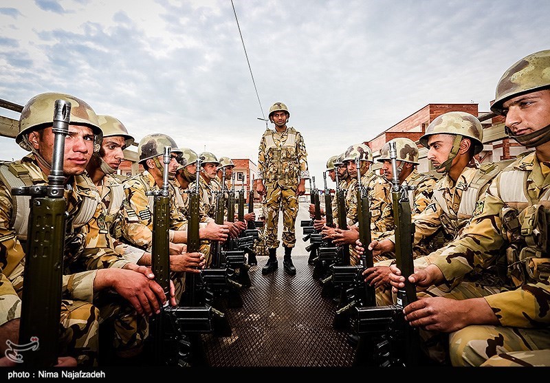 پیشرفت‌های ارتش در دو جبهه خودکفایی و آموزش نظامی بی‌نظیر است‌
