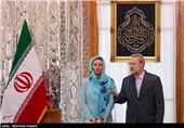 Larijani Urges Rapid Resolution of Iran’s Banking Problems after Nuclear Deal