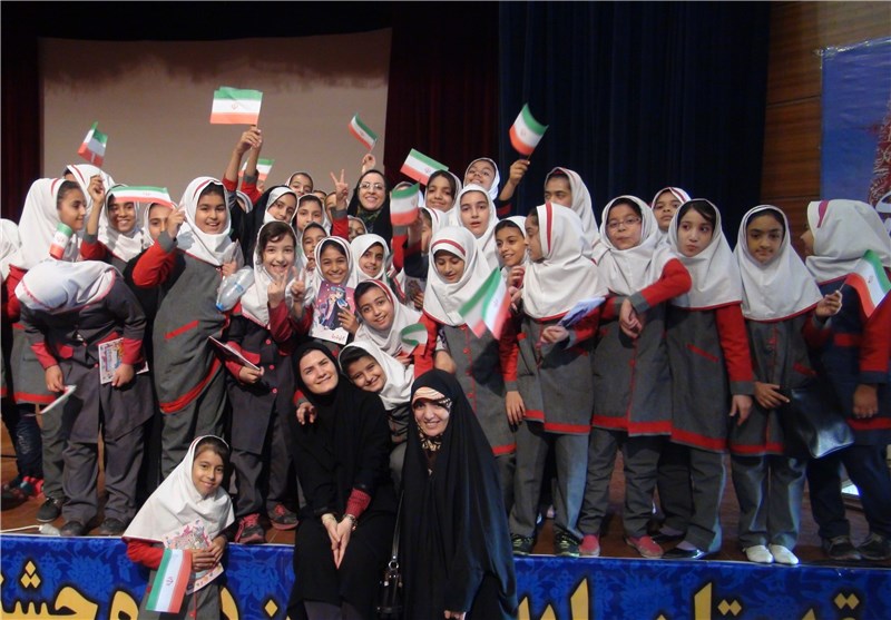 اجرای دهمین دوره جشنواره دانش اموزی فیلم دفاع مقدس به یاد شهید سیاح طاهری