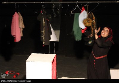 تئاتر روز عزیز مرده - مشهد