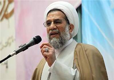 حجت الاسلام محمدحسنی: دوران حاکمیت چاقوکشان تمام شده/ در جواب فشنگ موشک می‌زنیم