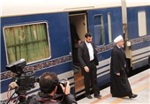 قطار رئیس‌جمهور به سمنان رسید/ روحانی: طرح‌های دولت برای توسعه سمنان در سفر استانی اعلام می‌شود