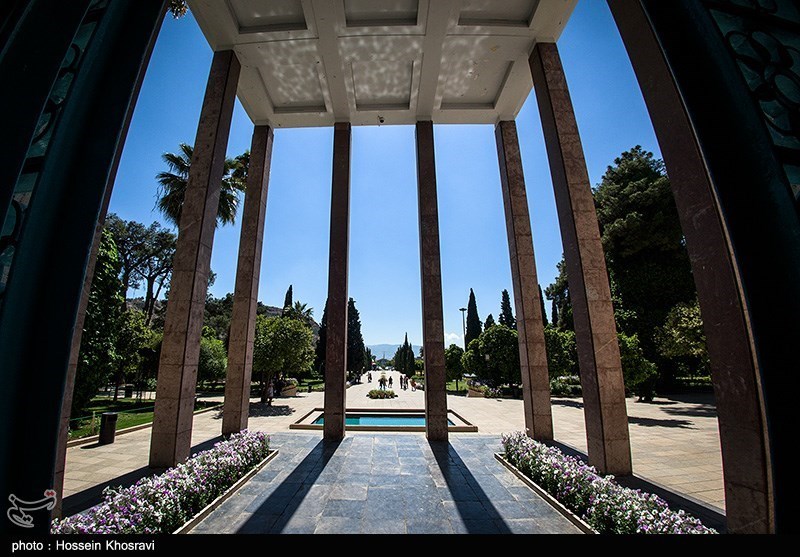 Visit Mausoleum of Sa’adi, Persian Poet, in Shiraz