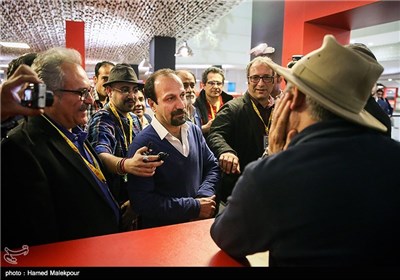 حضور اصغر فرهادی در دومین روز سی و چهارمین جشنواره جهانی فیلم فجر