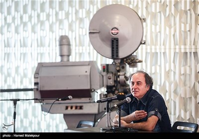 کارگاه آموزشی فیلم‌سازی محمدعلی سجادی در سومین روز سی و چهارمین جشنواره جهانی فیلم فجر
