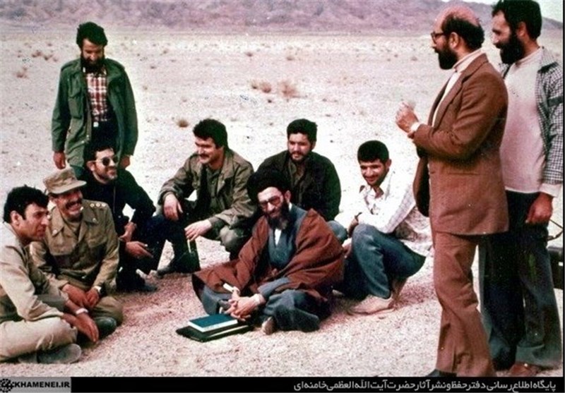 روایت امام خامنه‌ای از شکست آمریکا در طبس + تصاویر
