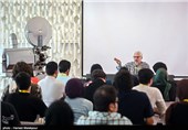 کارگاه آموزشی مجتبی راعی در پنجمین روز سی و چهارمین جشنواره جهانی فیلم فجر