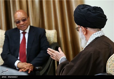 Ayatollah Khamenei Receives South African President Zuma