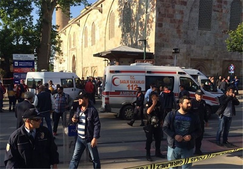 Suicide Bombing in Turkey&apos;s Bursa Kills 1, Injures 13