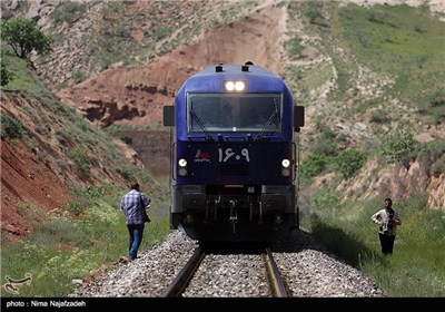 بازدید خبرنگاران از محور ریلی مشهد-سرخس