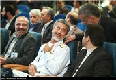  امیر دریادار حبیب الله سیاری فرمانده نیروی دریایی ارتش در همایش ملی تحولات ژئوپولیتیکی غرب آسیا 