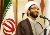 حضور روحانیون در دانشگاه‌ها و مراکز علمی اردبیل افزایش یابد‌