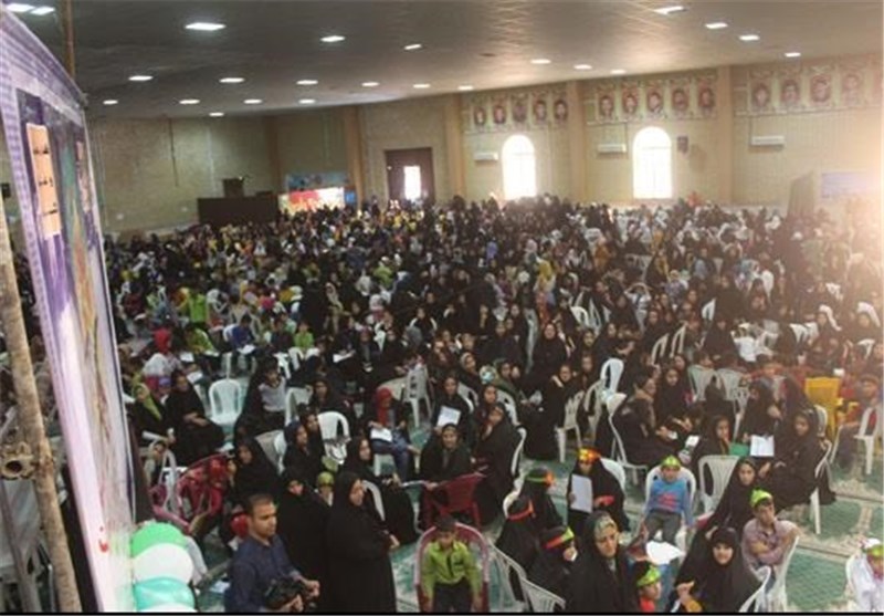 جشن بزرگ میلاد قرآن در اهرم تنگستان برگزار ‌شد