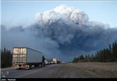 Canada Wildfire Prompts New Evacuation of Oil-Sands Workers in Northern Alberta