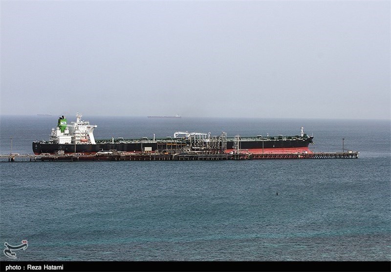 صادرات نفت ایران 100 هزار بشکه کم شد
