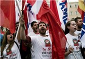 مردم یونان در اعتراض به سیاست‌های ریاضت اقتصادی به خیابان‌ها آمدند
