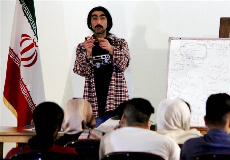 برگزاری کارگاه‌های آموزشی جشنواره تئاتر دانشگاهی در آبادان و خرمشهر