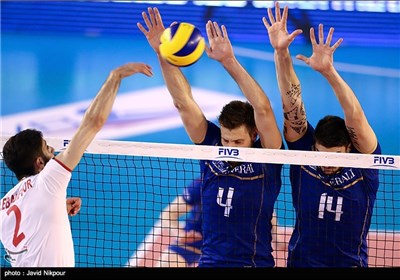 Iran Volleyball Team Loses to France in Friendly Match