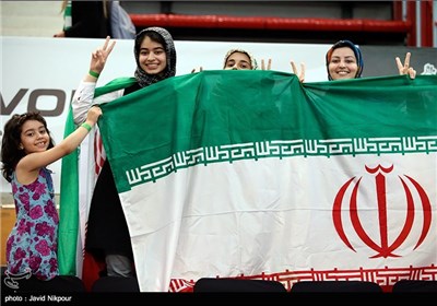 Iran Volleyball Team Loses to France in Friendly Match