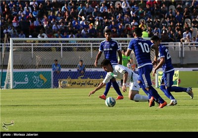 نادی استقلال خوزستان یفوز ببطولة الدوری الممتاز لکرة القدم
