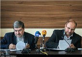 امضای تفاهم‌نامه بین محمدباقر قالیباف شهردار تهران و علی جنتی وزیر فرهنگ و ارشاد اسلامی