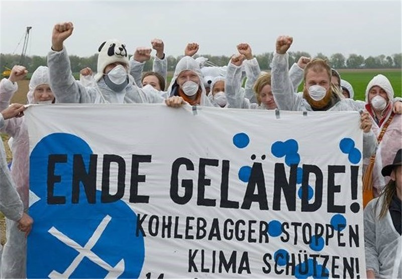 German Police Arrest 120 in Anti-Coal Demonstrations