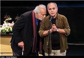 پرویز پرستویی و ناصر ملک‌مطیعی در جشن پایان سریال شهرزاد