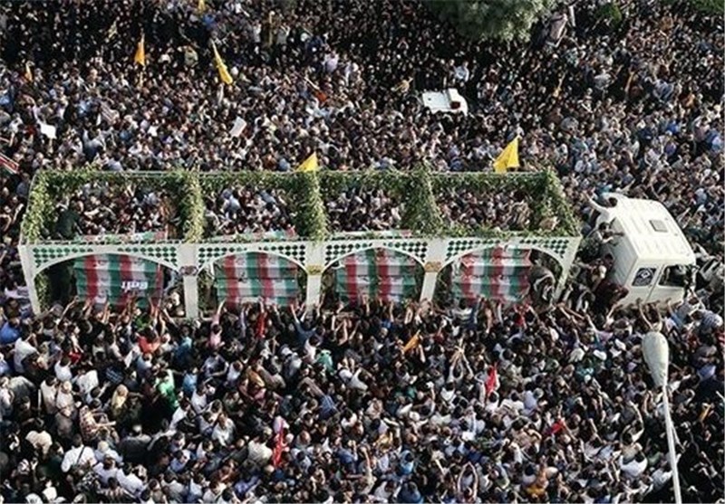 استقبال هزاران نفری مردم پایتخت مقاومت ایران از شهیدان/دزفول با قدوم 165 شهید عطرآگین شد