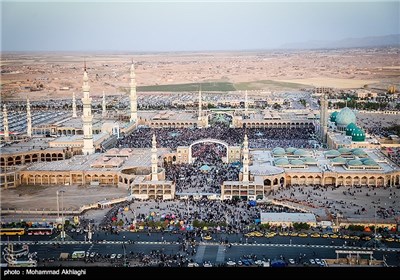 جشن میلاد امام زمان(عج) در مسجد جمکران