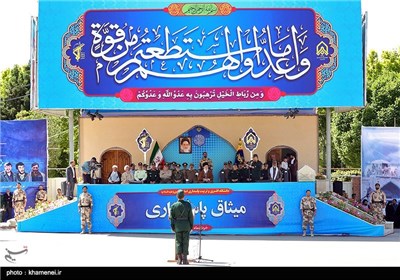 مراسم دانش‌آموختگی دانشجویان دانشگاه امام حسین(ع)