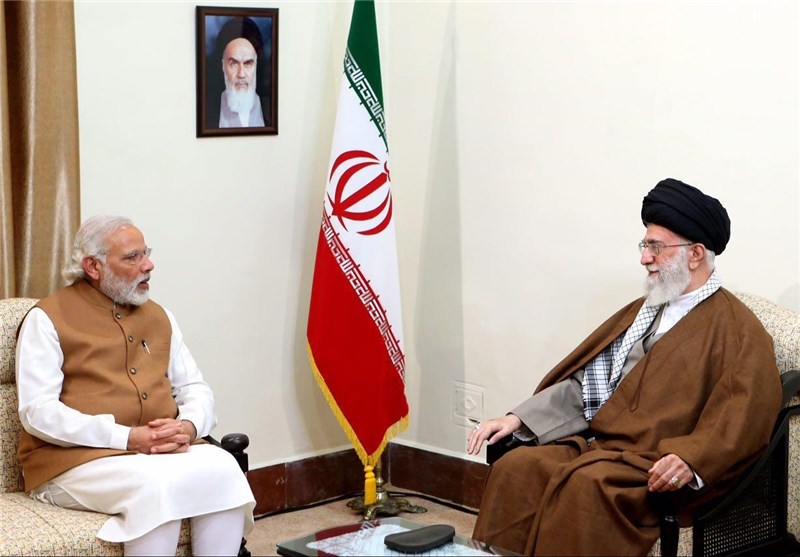 نخست‌وزیر هندوستان با امام خامنه‌ای دیدار کرد