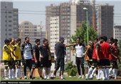 کی‌روش بازیکنان پرسپولیس را به ایران بازگرداند