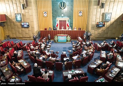 اختتامیه اولین اجلاسیه مجلس خبرگان پنجم (2)